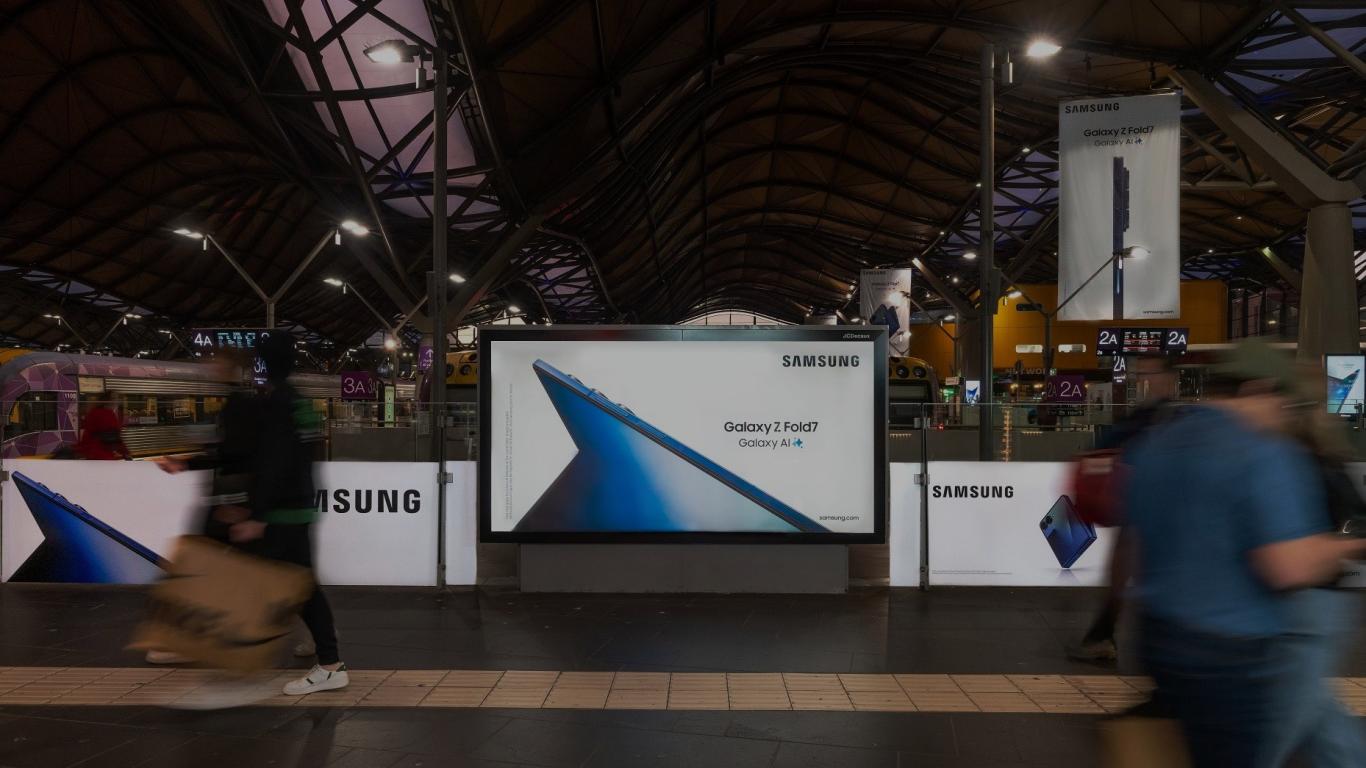 JCDecaux-x-Samsung_Station-Dom-Concourse_16x9