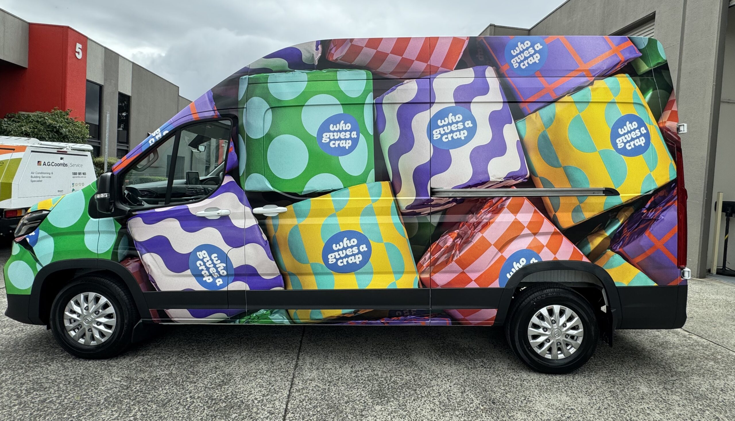 Peoples-Choice-Winner-Liberty-Signs-WGAC