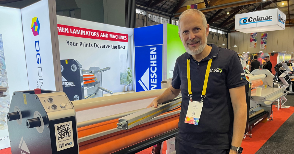 Stick-on-Signs-Neschen-Laminator