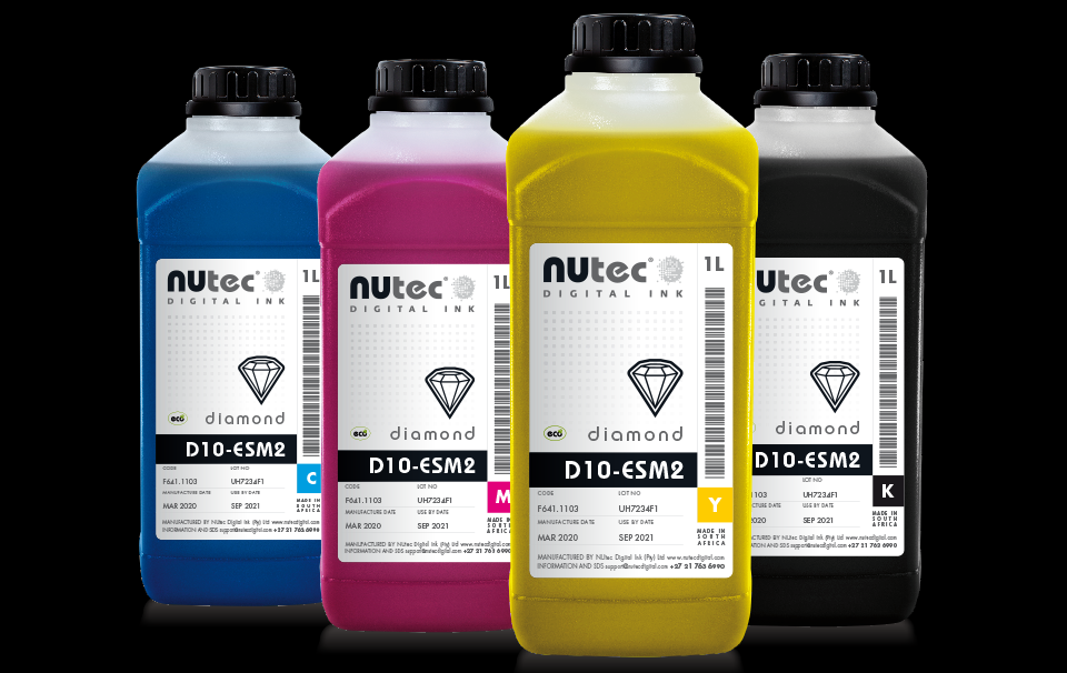 img-D10-ESM2-1L-bottle-CMYK