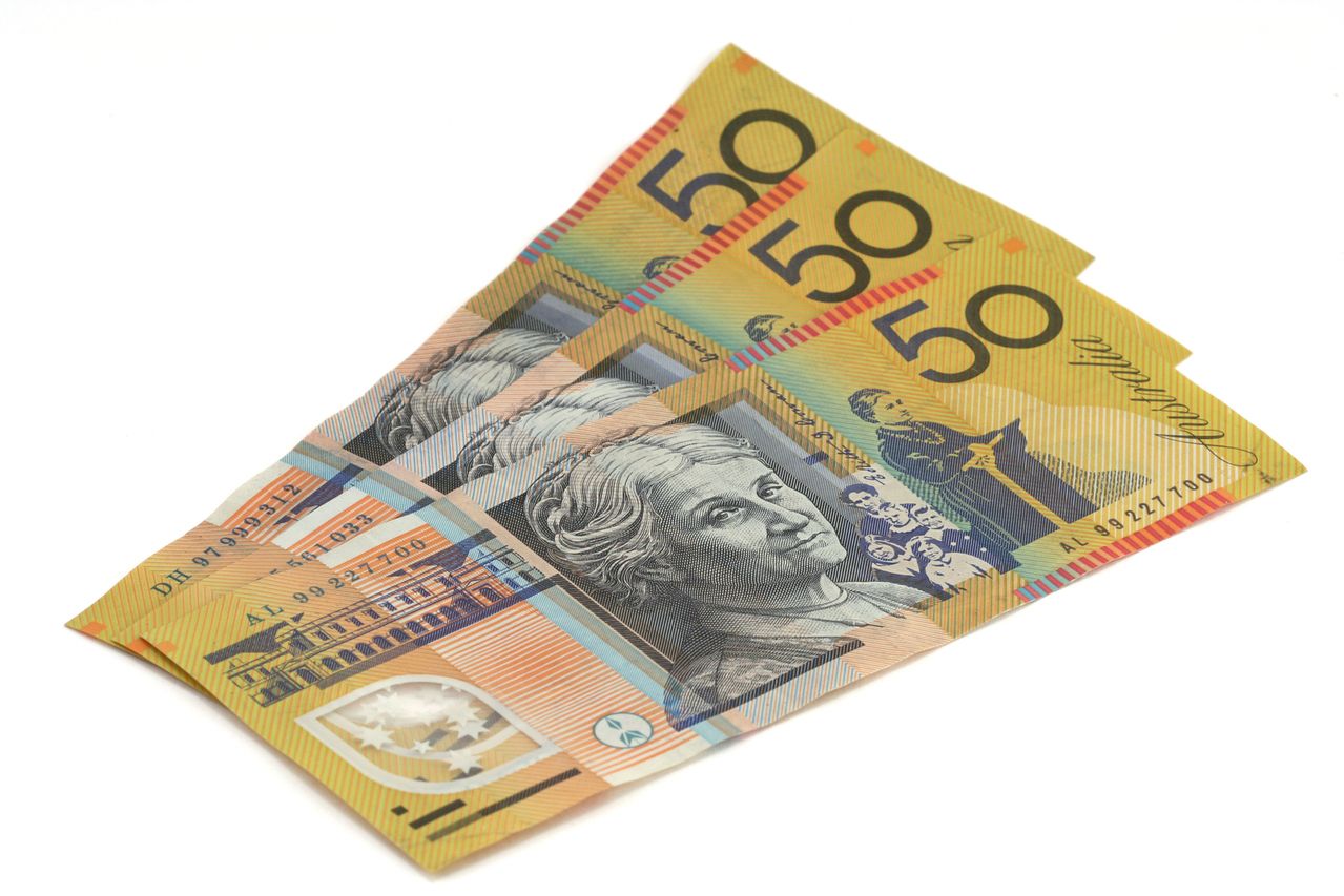 img-aussie-fifties-1237233-1279x852